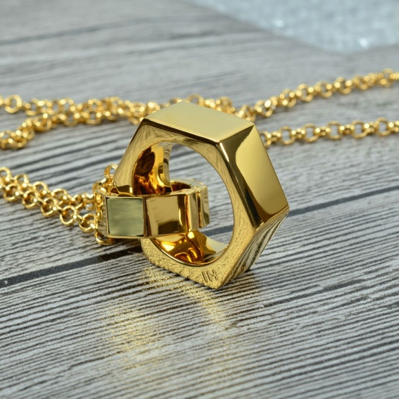 NEW India Hicks Hexagon House Pendant Necklace - Picture 7 of 8